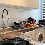 Apartament Centrum Chmielna 73c *