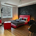 Apartament Centrum Chmielna 73c