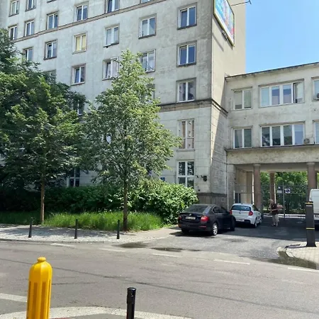 Centrum Chmielna 73c *